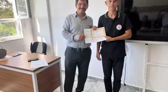 Elazığ'ın Ağın İlçesinde Karne Törenleri Yapıldı
