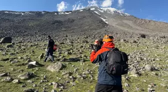 Ağrı Dağı'nda tırmanış yapan kişi kalp krizi geçirerek hayatını kaybetti