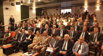 Ahlat'ta Vali Karakaya Başkanlığında Muhtarlar Toplantısı Düzenlendi