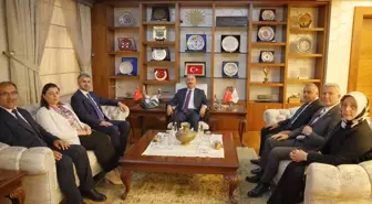 Aile ve Sosyal Hizmetler Bakan Yardımcısı Tarıkdaroğlu, Çorum'da ziyaretlerde bulundu
