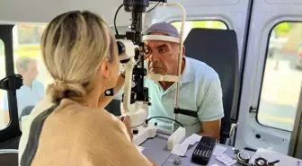 Milletvekili Tuba Vural Çokal, Mobil Göz Muayene Hizmeti Sunuyor