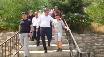 Milletvekili Nazırlı Keban'da Muhtarlarla Bir Araya Geldi