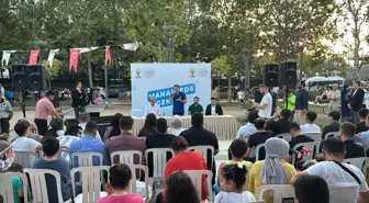 AK Parti İstanbul İl Gençlik Kolları'ndan 'Mahallede Genç İz' Programı