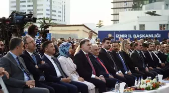 Eyyüp Kadir İnan'dan İzmir'deki Çöp Sorununa Sert Eleştiri