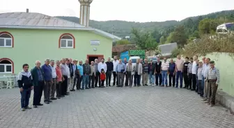 AK Parti Milletvekilleri Eflani'de Köy Ziyaretleri Gerçekleştirdi