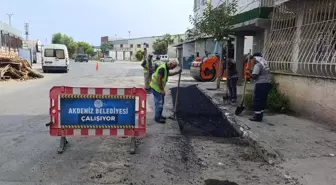 Mersin Akdeniz'de Sokak Yenileme Çalışmaları Başladı