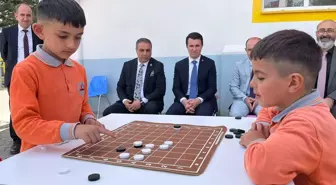 Sivas'ta Öğrencilere Dama Kursu Düzenlendi