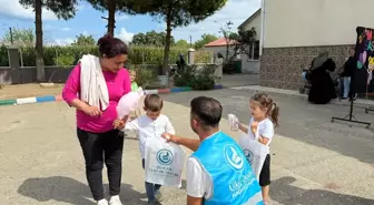 Alaçam'da Anaokulu Öğrencilerine Kırtasiye Yardımı Yapıldı