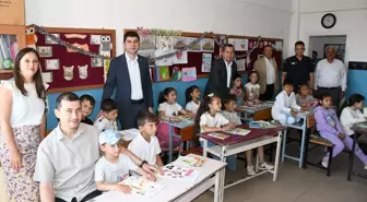 Alaçam ilçesinde 2 bin 411 öğrenci karnelerini alarak tatile girdi