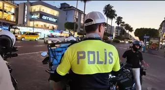 Alanya'da Trafik Denetimlerinde 2140 Cezai İşlem Uygulandı