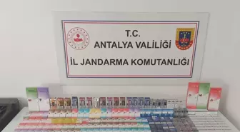 Alanya'da Kaçak Ürün Operasyonu: Elektronik Sigaralar ve Kaçak Sigara Ele Geçirildi