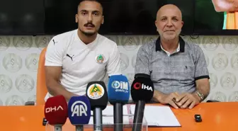 Alanyaspor, İbrahim Kaya ile 4 Yıllık Sözleşme İmzaladı