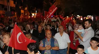 Amasya'da Zafer Bayramı Fener Alayı Yürüyüşü Düzenlendi