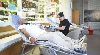 AA Çalışanları Kan Bağışı Kampanyasına Destek Verdiler