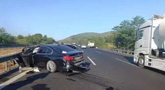 Düzce'de Otoyolda Kaza: 5 Yaralı