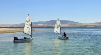 Anadolu Yelken Ligi Yarışları Kırşehir'de Devam Ediyor