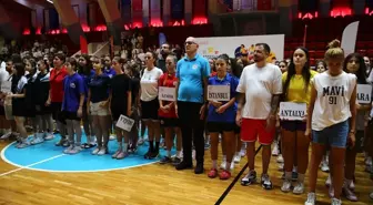 Anadolu Yıldızlar Ligi Basketbol Türkiye Şampiyonası Adana'da Başladı