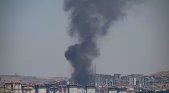 Altındağ'da Fayans Fabrikasında Yangın Kontrol Altına Alındı
