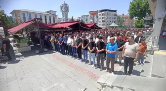 Gaz Sızıntısı Faciasında 2 İşçi Hayatını Kaybetti