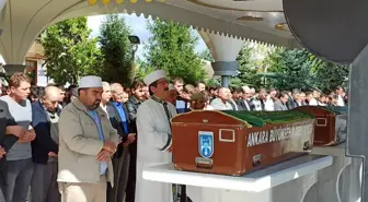 Kahramankazan'da Kaza: İki Kardeşin Cenazesi Toprağa Verildi