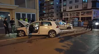 Kahramankazan'da Trafik Kazası: 5 Yaralı