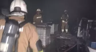 Hatay'da Beyaz Eşya Deposunda Yangın
