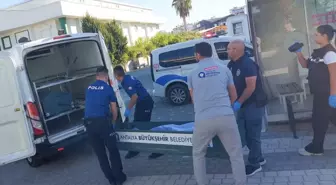 Manavgat'ta Otobüs Durağında Bir Kişi Ölü Bulundu