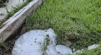 Antalya'da Gökyüzünden Düşen Buz Kütlesi Güvenlik Kamerasında