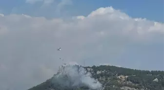 Antalya'da Orman Yangınına Havadan ve Karadan Müdahele