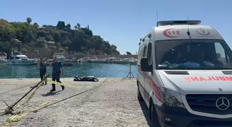 Antalya'da Falezlerden Denize Düşen Kişi Hayatını Kaybetti