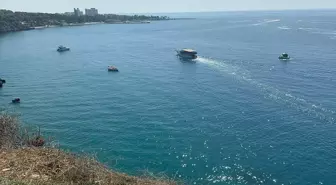 Muratpaşa'da Falezlerden Düşen Kişi İçin Arama Çalışması Başlatıldı