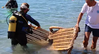 Uluslararası Kıyı Temizleme Günü'nde Kıyı ve Deniz Dibi Temizliği