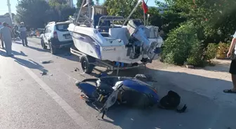 Antalya'da Motosiklet-Kiralanan Bot Kazası: 2 Yaralı