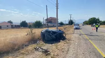 Antalya'da Takla Atan Otomobilin Sürücüsü Hayatını Kaybetti