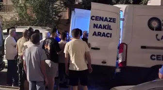 Yaz Tatilinde Kardeşi Tarafından Bıçaklanan Genç Kız Hayatını Kaybetti
