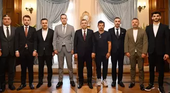Antalya Valisi Şahin, Antalyaspor'un Yeni Yönetimini Tebrik Etti