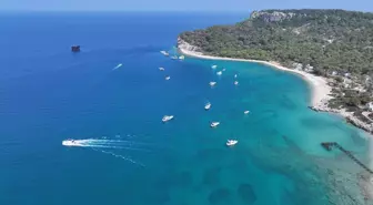 Antalya, 8 Ayda 11.7 Milyon Yabancı Turisti Ağırladı