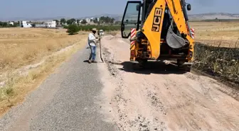 Gaziantep'in Kırsal Mahallelerinde Yol Bakım Çalışmaları Devam Ediyor