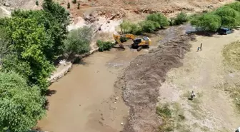 Sıtma Pınar Çayı'nda Temizlik Çalışması Yapıldı