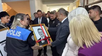 Ardahan'da Hayat Boyu Öğrenme Haftası Sergisi Açıldı