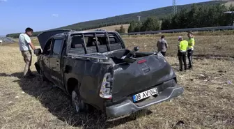 Ardahan'da Kamyonet Devrildi: 3 Yaralı