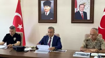 Ardahan Valisi Şap Hastalığı ile Mücadelede Aşıya Dikkat Çekti