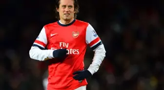 Arsenal'in eski yıldızı Rosicky kalp rahatsızlığı nedeniyle hastaneye kaldırıldı