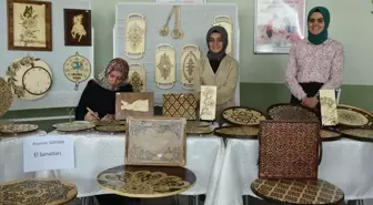 Artvin Halk Eğitimi Merkezi'nde El Sanatları Sergisi Açıldı