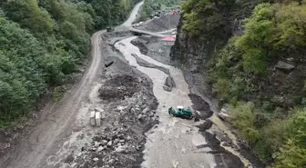Borçka-Camili Kara Yolu Yeniden Ulaşıma Açıldı