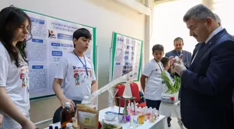 Artvin'de TÜBİTAK 4006 Bilim Fuarı Açıldı