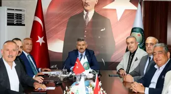 Artvin'de Ticaret Borsası ve Sanayi Potansiyeli Değerlendirildi