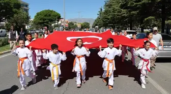 Atatürk'ün Erzincan'a gelişinin 106'ncı yıl dönümü törenle kutlandı