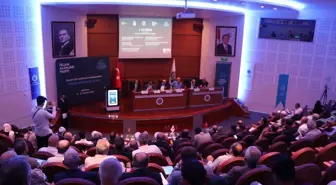 Erzurum'da 'Fıtratın Korunması ve Aile' Konferansı Düzenlendi