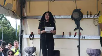 Viyana'da Filistin Destekçileri İsrail'in Soykırımını Protesto Etti